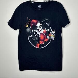 Harley Quinn Graphic T-Shirt - Vintage Style Small Black Tee